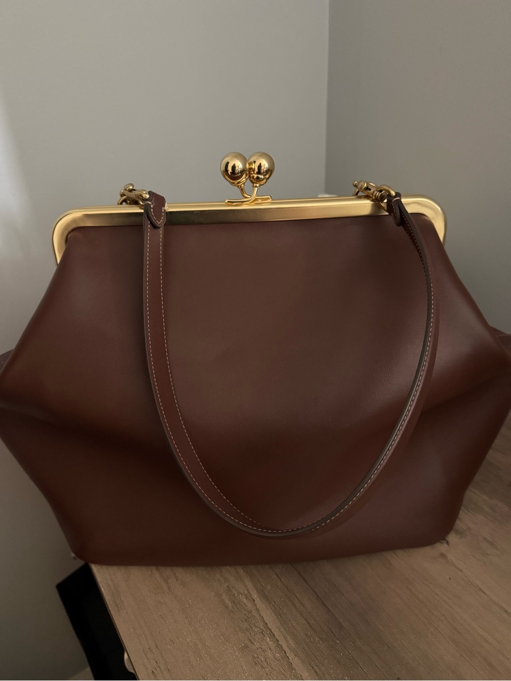 Coach XL Kisslock Bag in Brown Leather LIKE NEW
